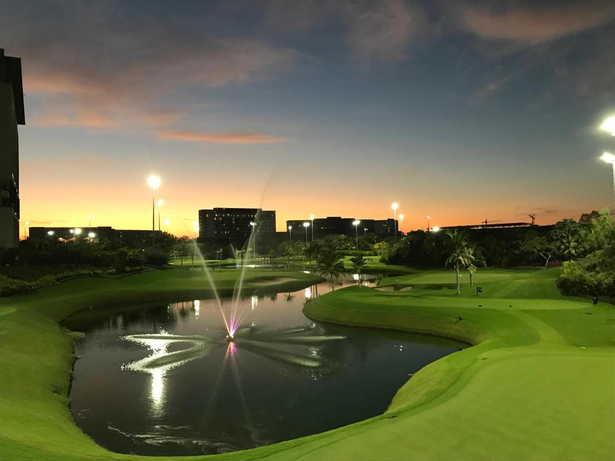 Grand Luxxe With Free Golf Otel Nuevo Vallarta Dış mekan fotoğraf